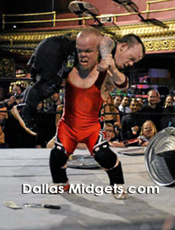 midget wrestlers